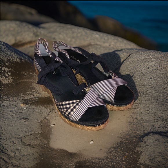 UNIONBAY Shoes - Unionbay Navy/Wht Striped/Gingham Tie Wrap Wedges